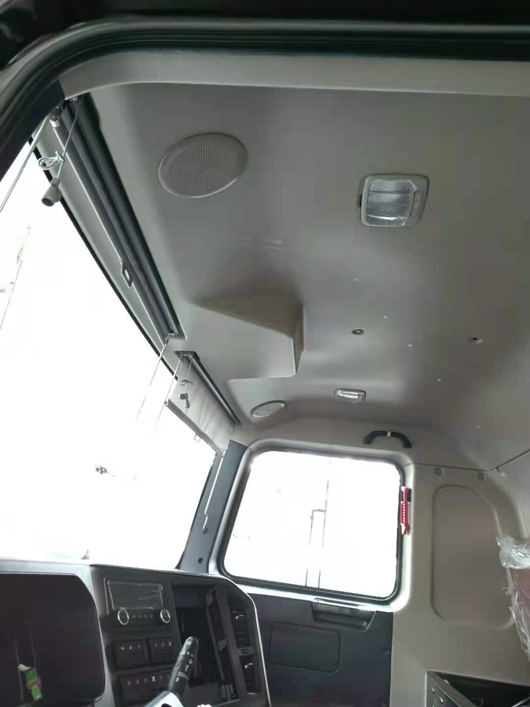 工程機(jī)械礦用車內(nèi)飾